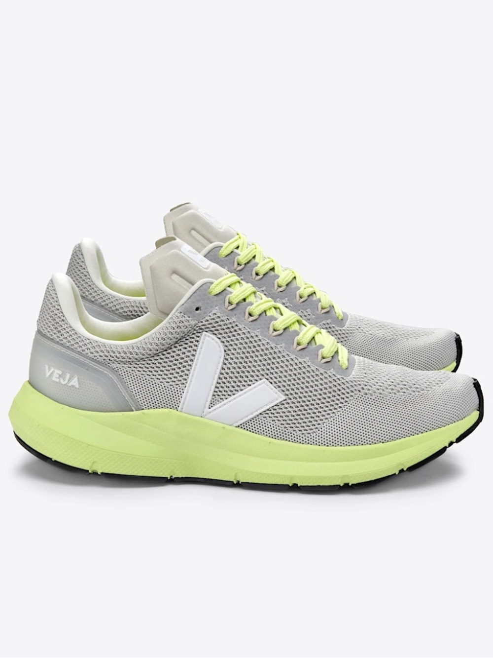 Veja MARLIN V-KNIT CHALK WHITE